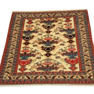 Afghansk teppe - 135 x 114 cm - beige