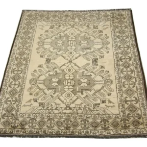 Balutsj-teppe - 225 x 150 cm - beige