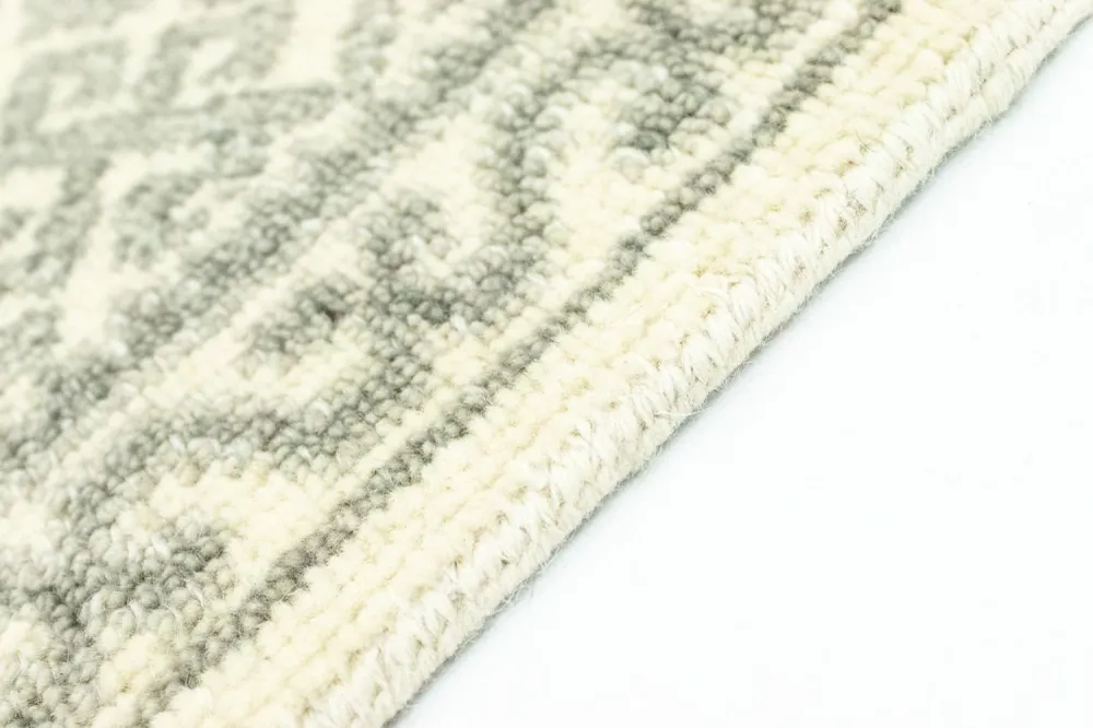 Designer teppe - 88 x 62 cm - grå