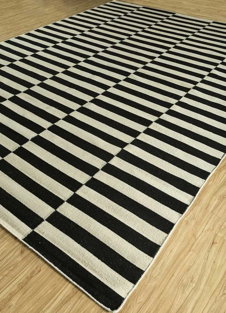 Designer teppe - 270 x 180 cm - flerfarget