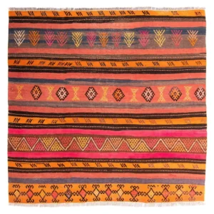 Kelimteppe - Gammelt - 150 x 135 cm - flerfarget