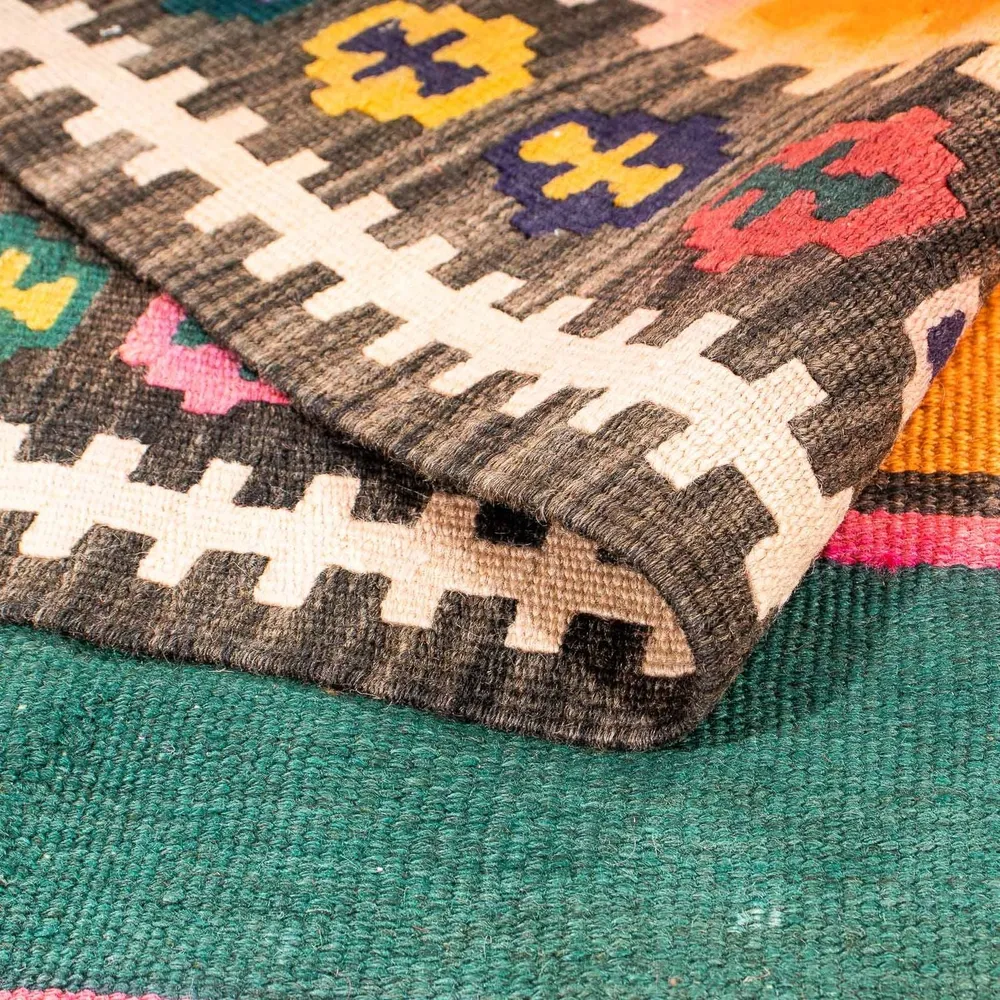 Kelimteppe - Gammelt - 190 x 130 cm - flerfarget