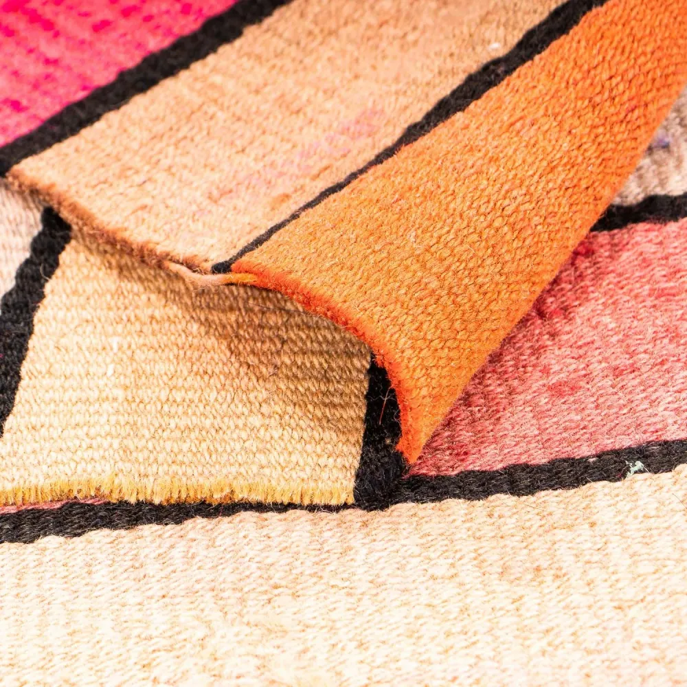 Kelimteppe - Gammelt square - 120 x 110 cm - flerfarget