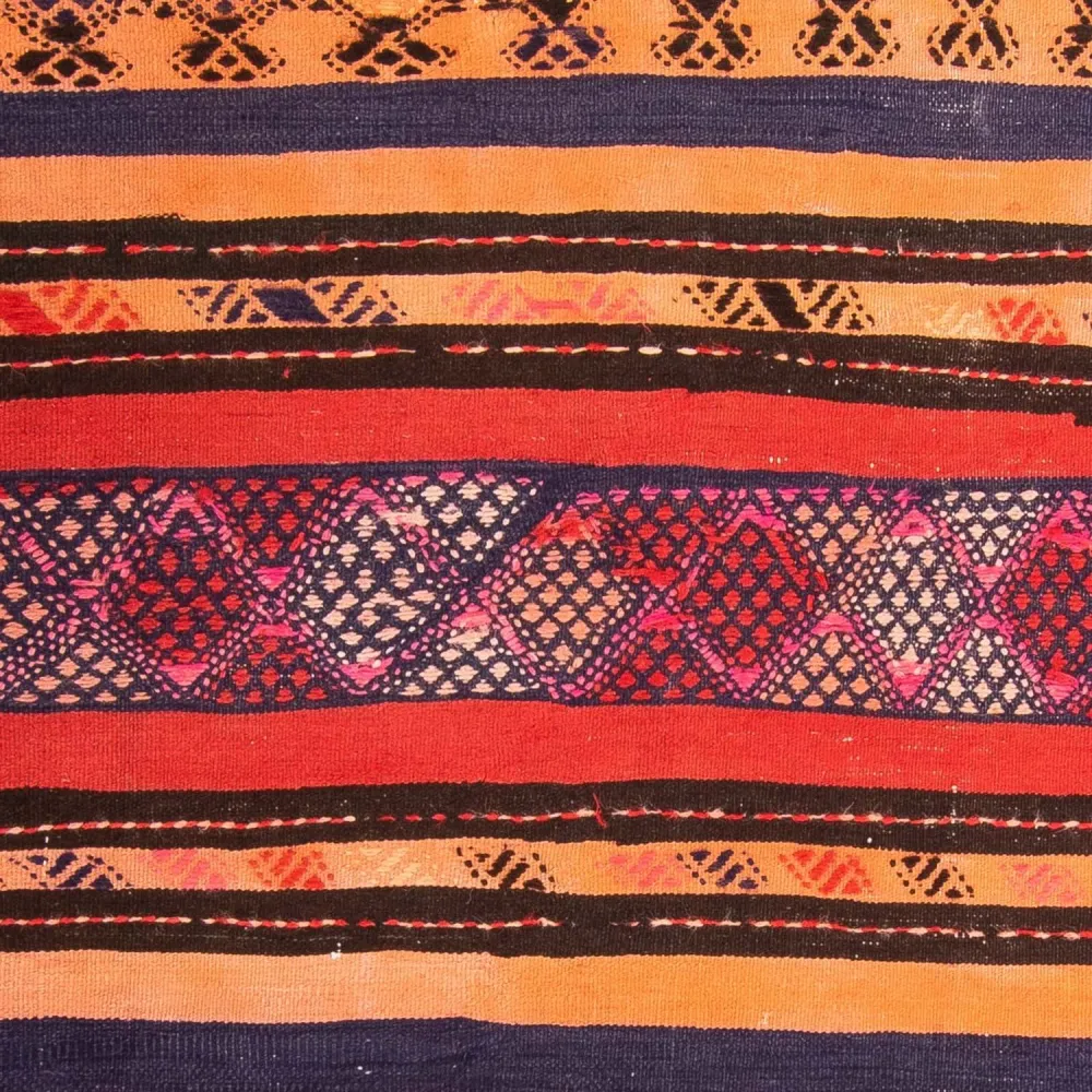 Kelimteppe - Gammelt square - 150 x 125 cm - flerfarget