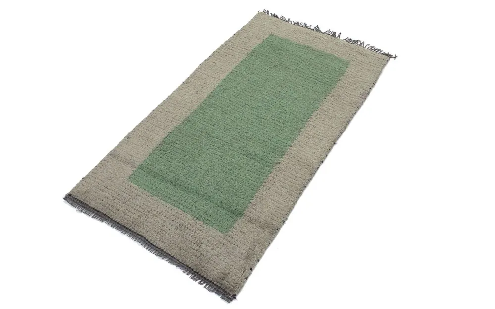 Nepal teppe - 140 x 70 cm - grønn