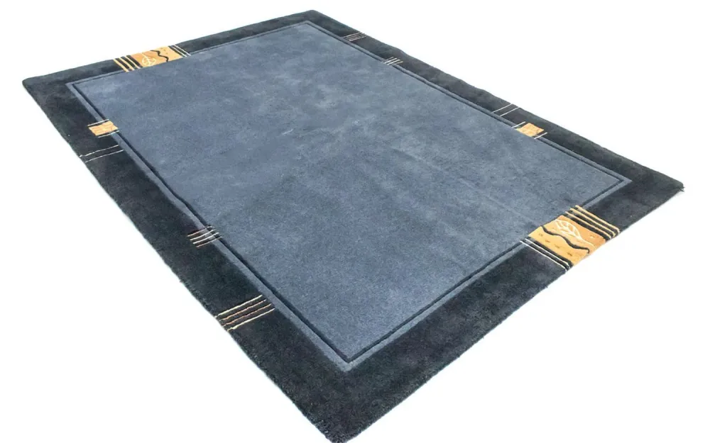 Nepal teppe - 234 x 170 cm - lyseblå
