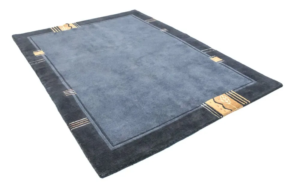 Nepal teppe - 234 x 170 cm - lyseblå