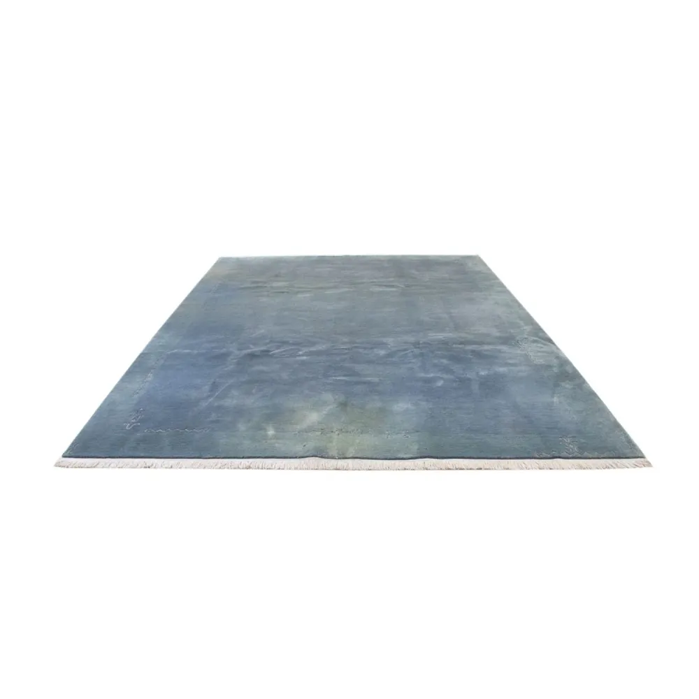 Nepal teppe - 350 x 240 cm - lyseblå