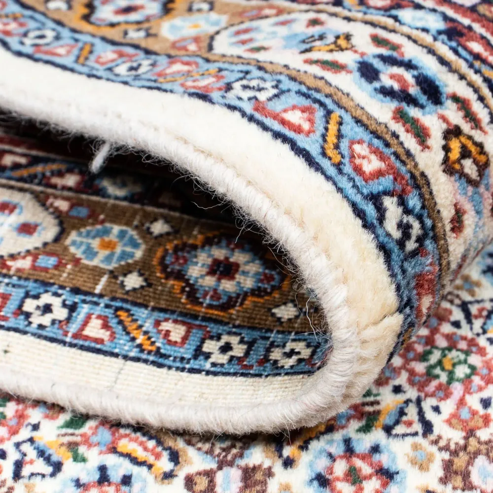 Persisk teppe - klassisk - 192 x 152 cm - beige