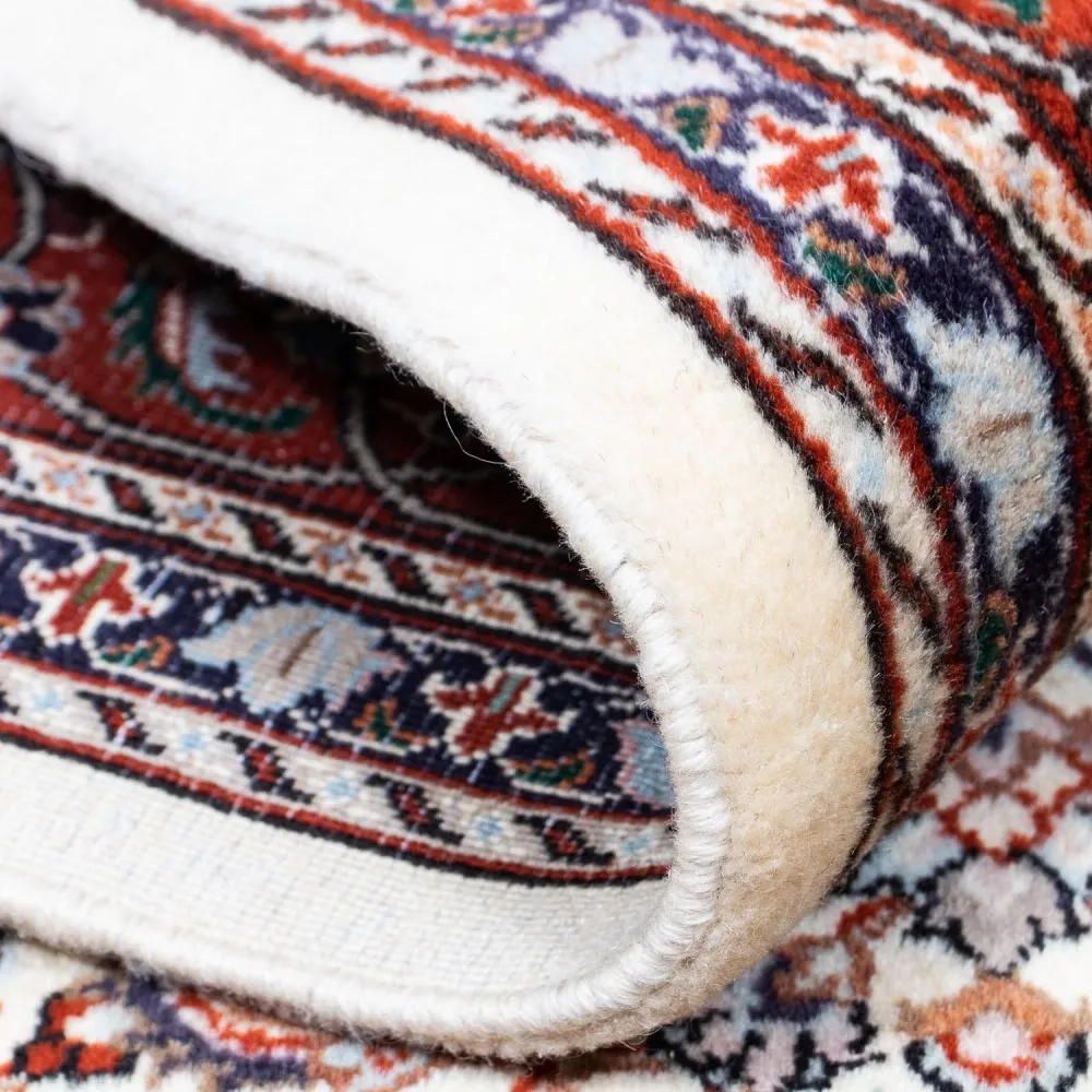 Persisk teppe - klassisk square - 182 x 149 cm - beige