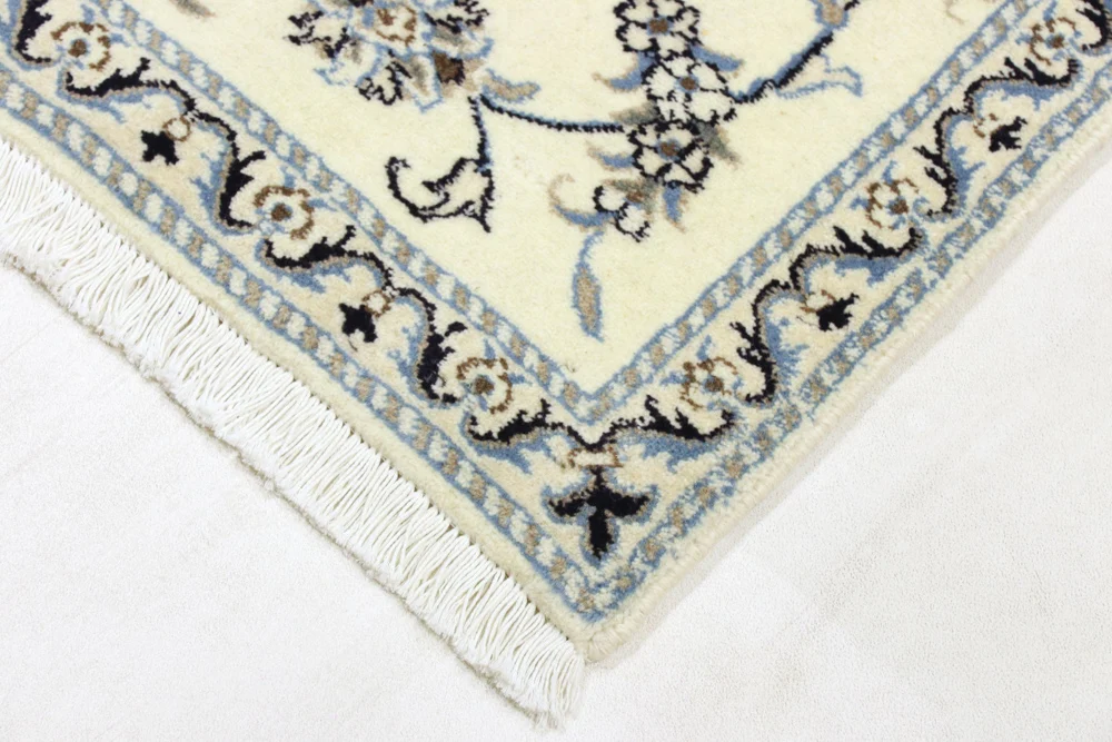 Persisk teppe - Nain - 136 x 87 cm - sand