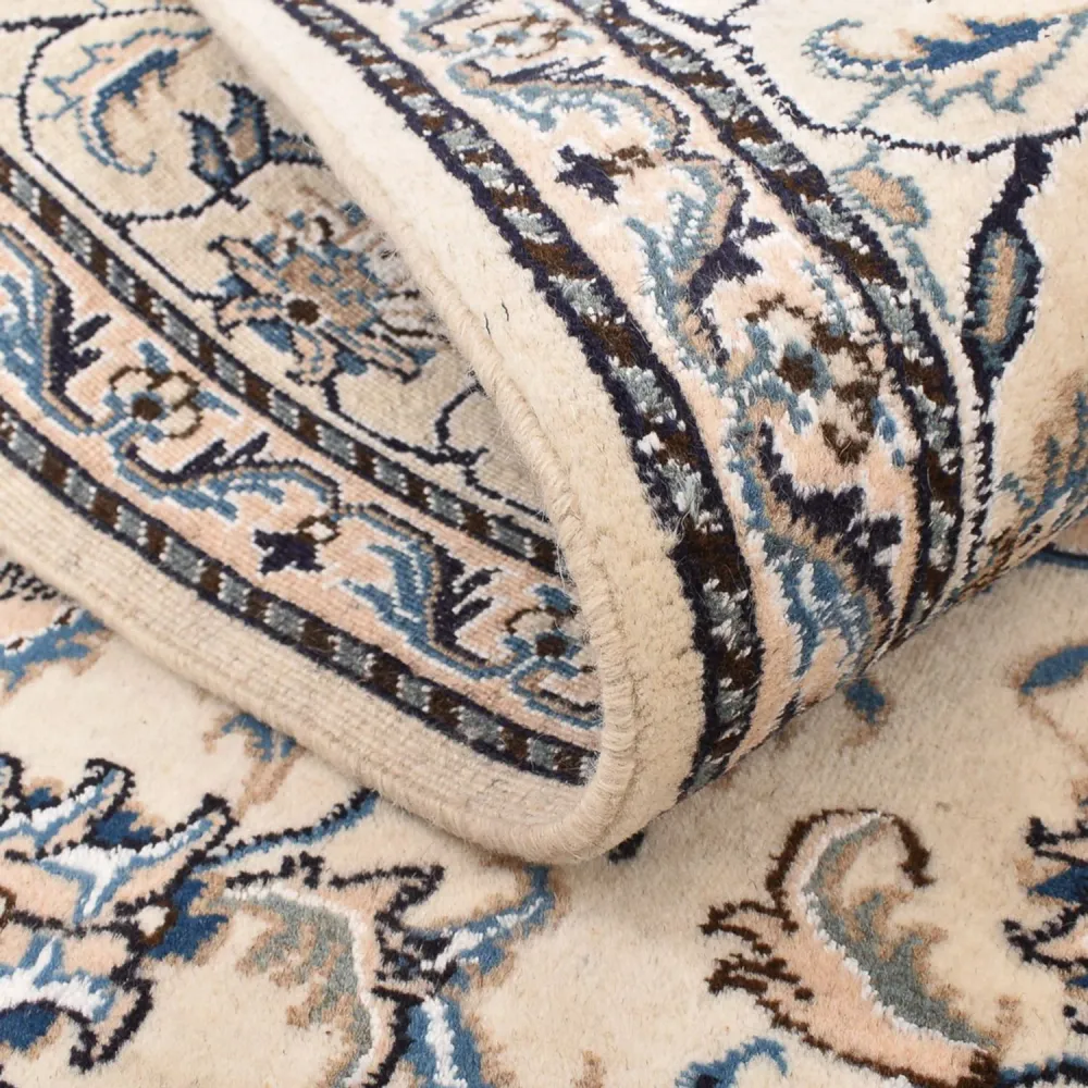 Persisk teppe - Nain - 198 x 147 cm - lys beige