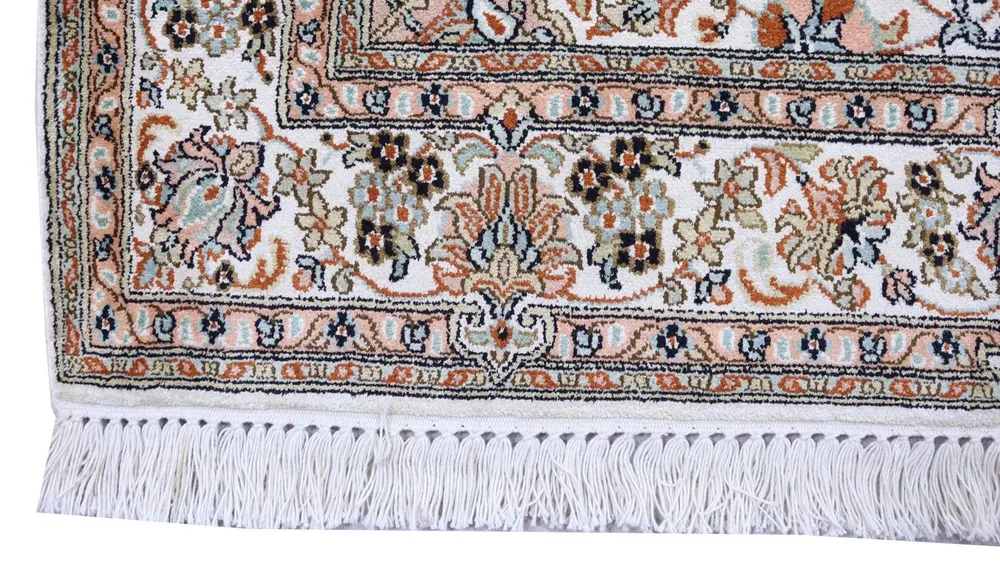 Silketeppe - Kashmir silke - 158 x 96 cm - beige