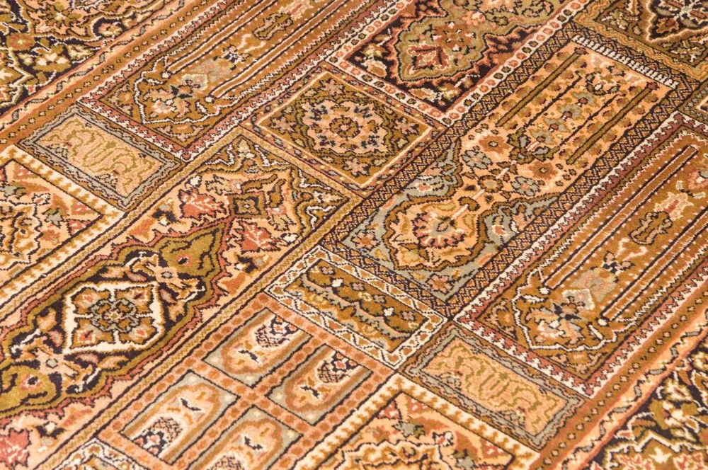 Silketeppe - Kashmir silke - 158 x 93 cm - brun