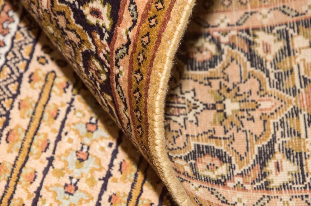 Silketeppe - Kashmir silke - 158 x 93 cm - brun