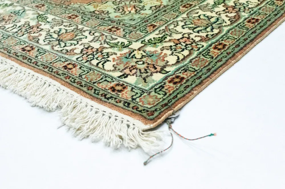 Silketeppe - Kashmir silke - 183 x 129 cm - beige