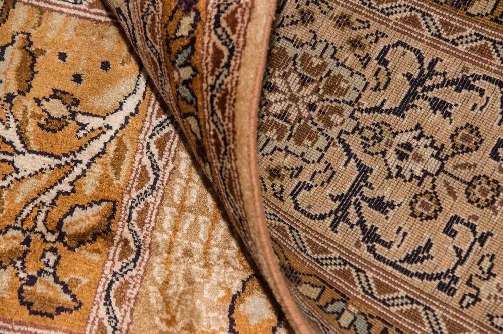 Silketeppe - Kashmir silke - 240 x 157 cm - beige