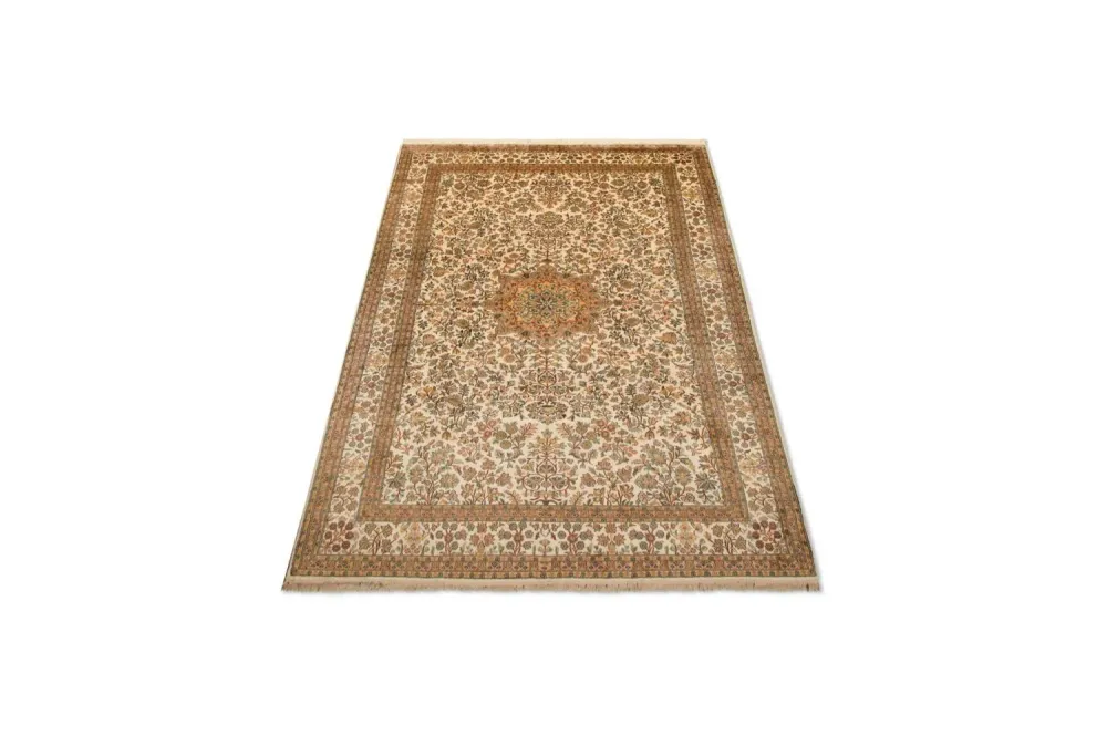 Silketeppe - Kashmir silke - 295 x 173 cm - beige