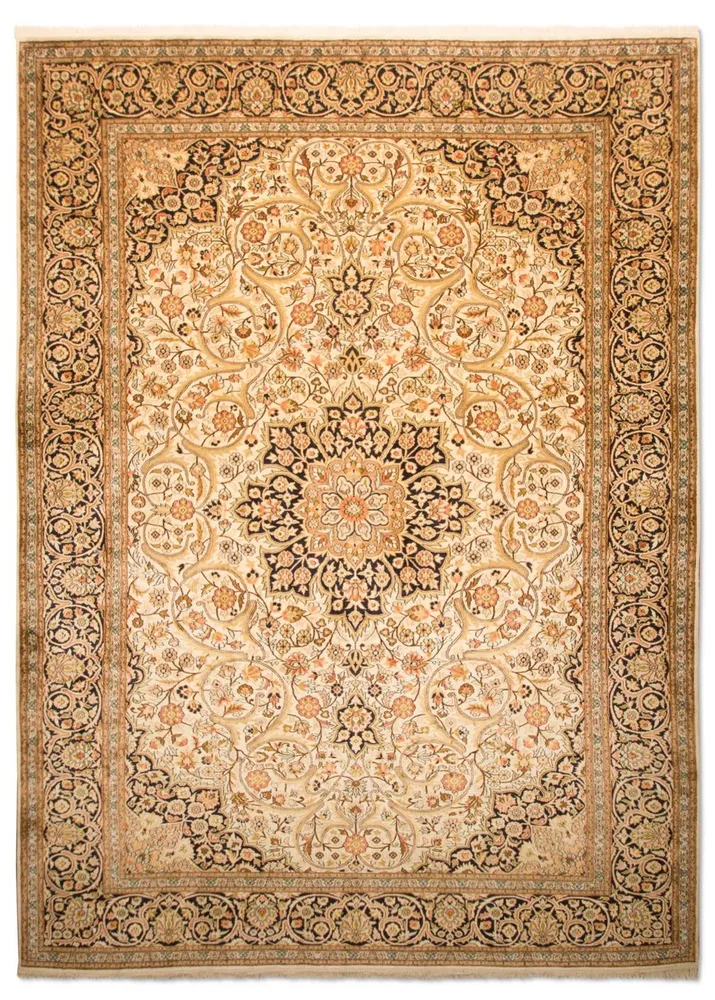 Silketeppe - Kashmir silke - 342 x 234 cm - beige
