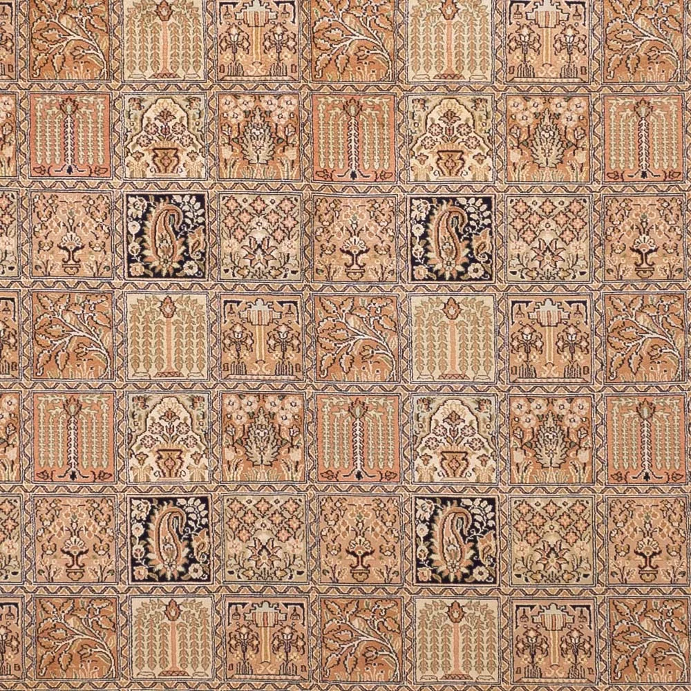 Silketeppe - Kashmir silke - 344 x 245 cm - mørk beige