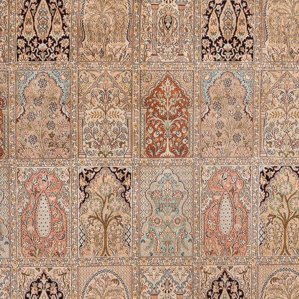 Silketeppe - Kashmir silke - 381 x 273 cm - mørk beige