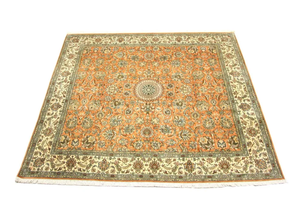 Silketeppe - Kashmir silke square - 216 x 211 cm - oransje