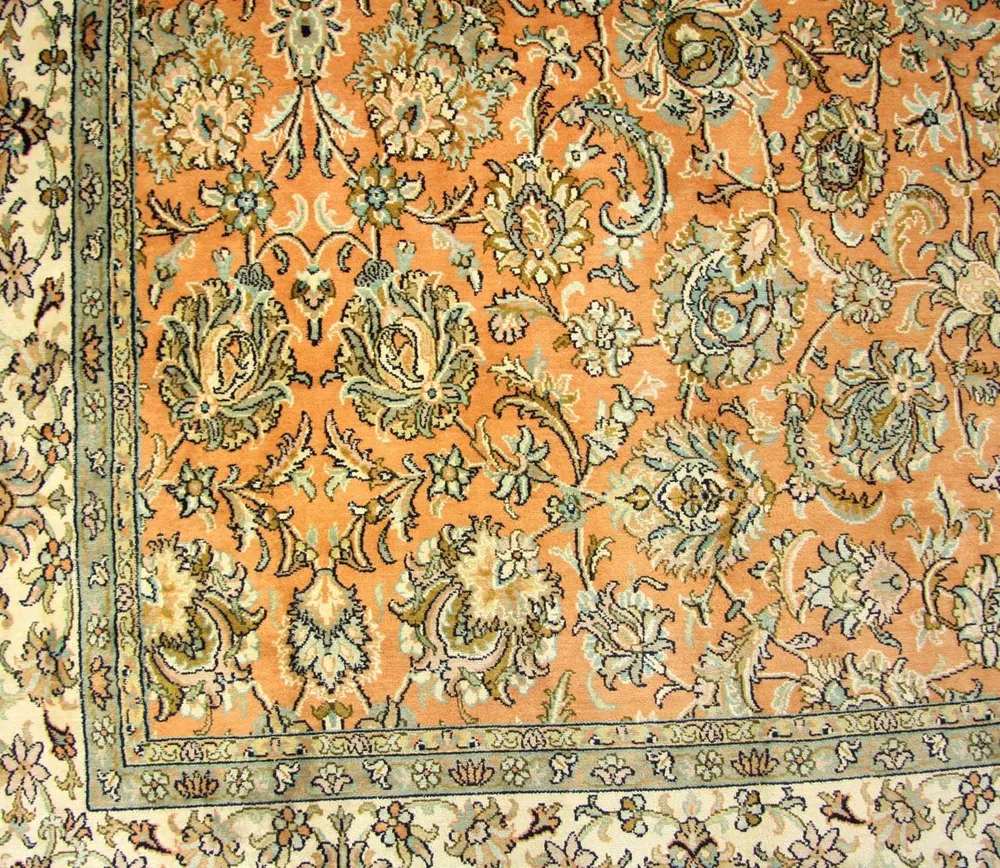 Silketeppe - Kashmir silke square - 216 x 211 cm - oransje
