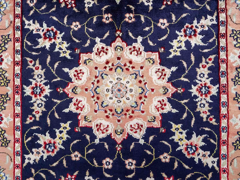 Silketeppe - Kina silke - 123 x 77 cm - mørkeblå