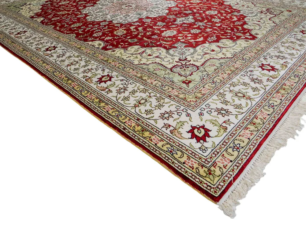 Silketeppe - Kina silke - 272 x 188 cm - rød