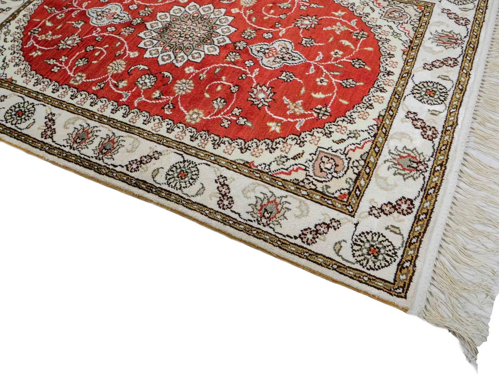Silketeppe - Kina silke - 93 x 61 cm - rød