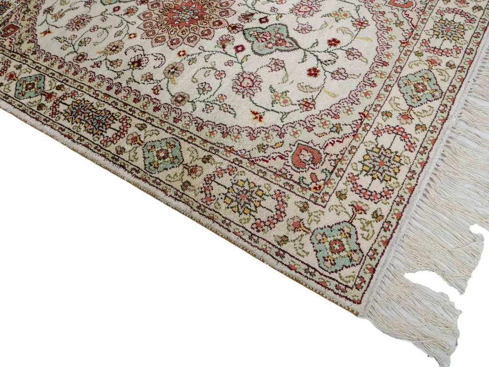Silketeppe - Kina silke - 89 x 59 cm - beige