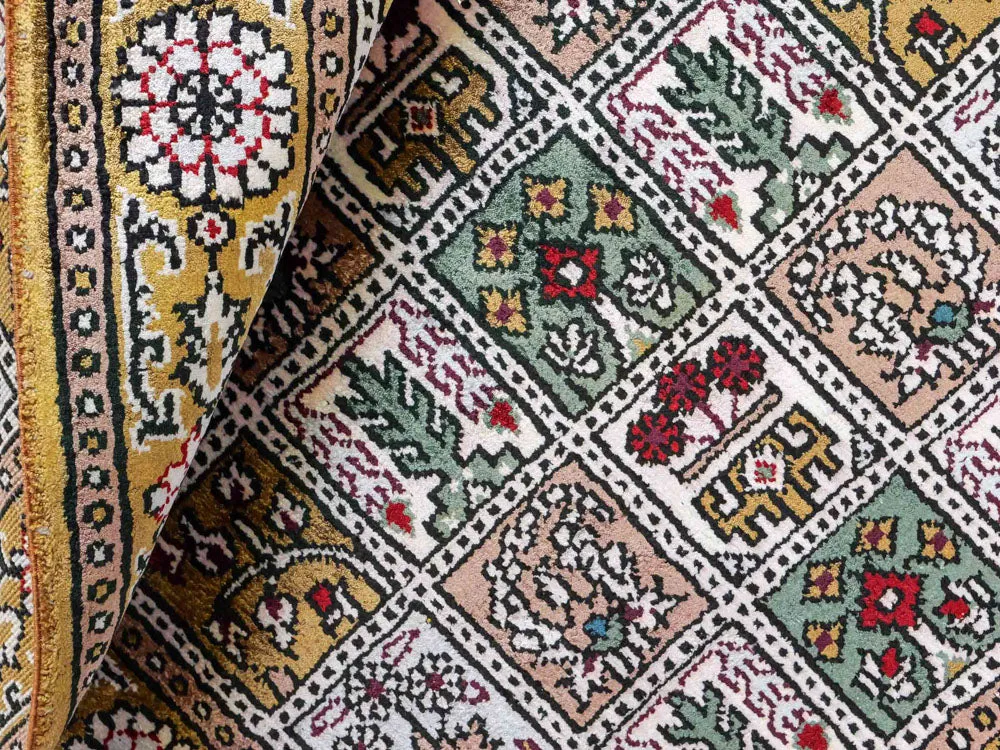 Silketeppe - Kina silke - 92 x 62 cm - flerfarget
