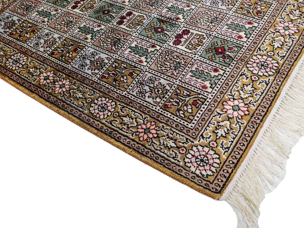 Silketeppe - Kina silke - 92 x 62 cm - flerfarget
