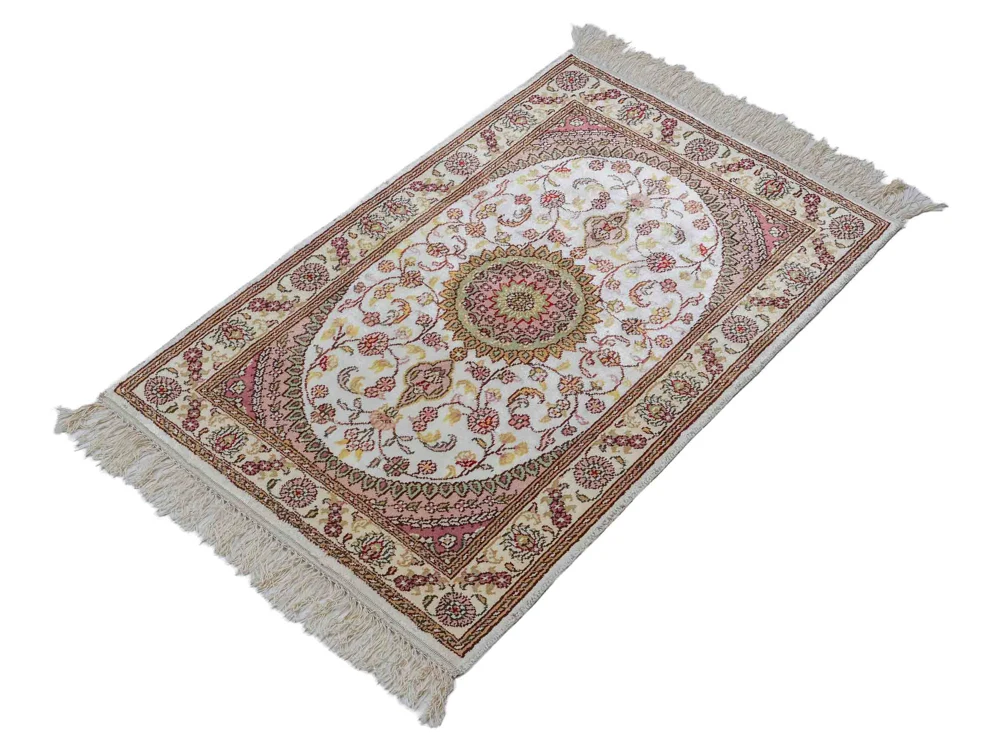 Silketeppe - Kina silke - 90 x 59 cm - krem