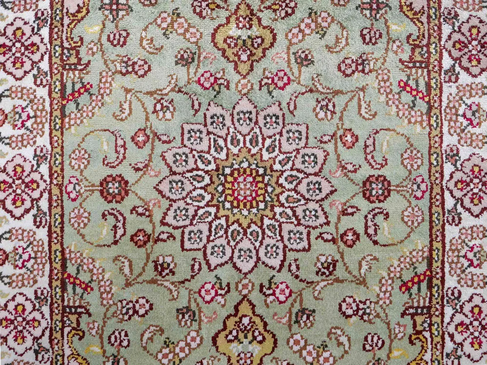 Silketeppe - Kina silke - 92 x 63 cm - sand