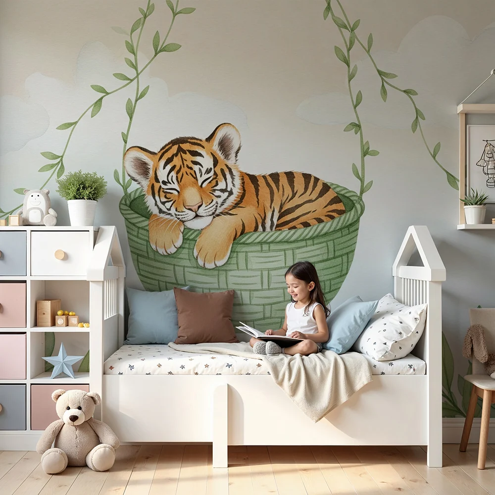 Tapet barnerom | Liten tiger sover i kurven sin