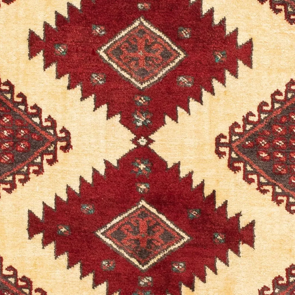 Turkaman teppe - 133 x 92 cm - mørk rød