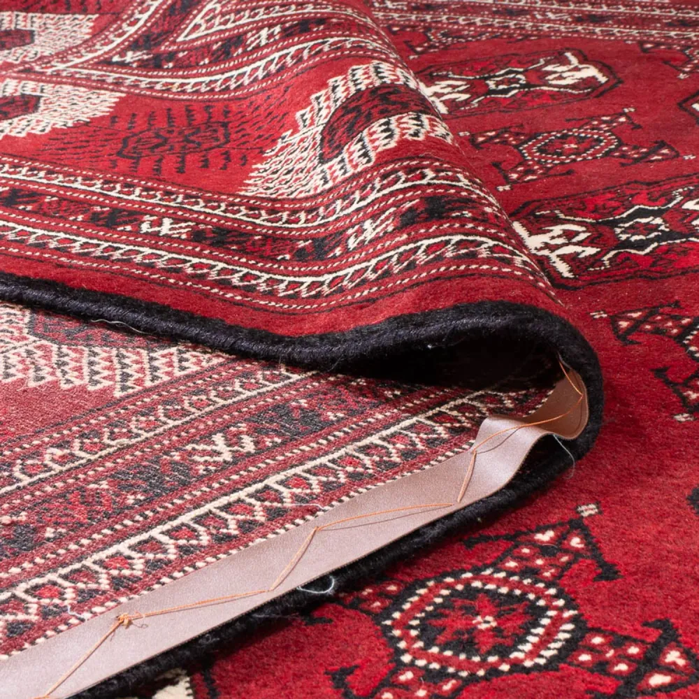 Turkaman teppe - 391 x 270 cm - rød
