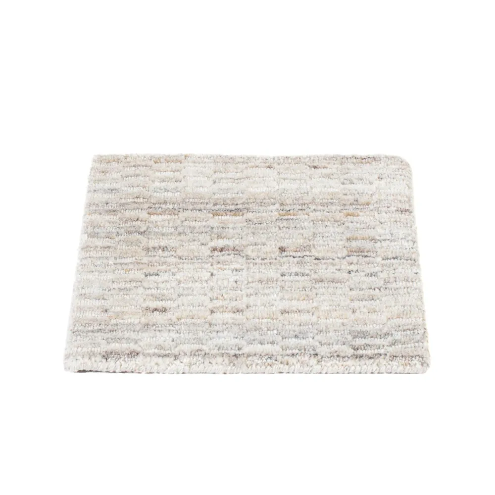 Ullteppe square - 33 x 30 cm - lysegrå