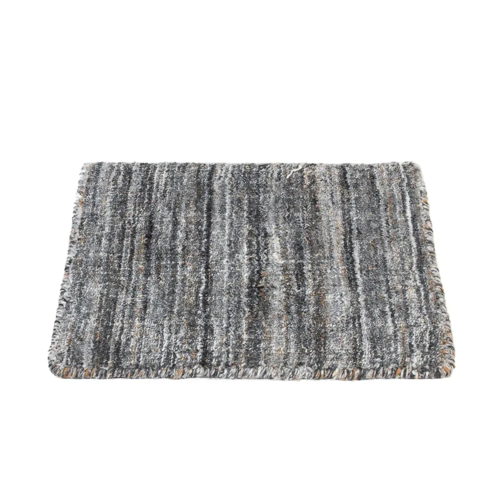Ullteppe square - 35 x 30 cm - mørkegrå