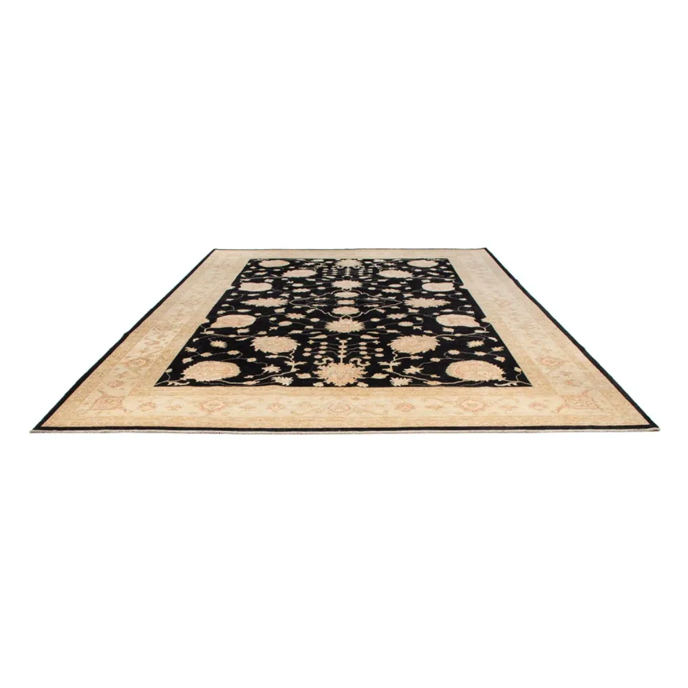 Ziegler Teppe - 378 x 272 cm - svart