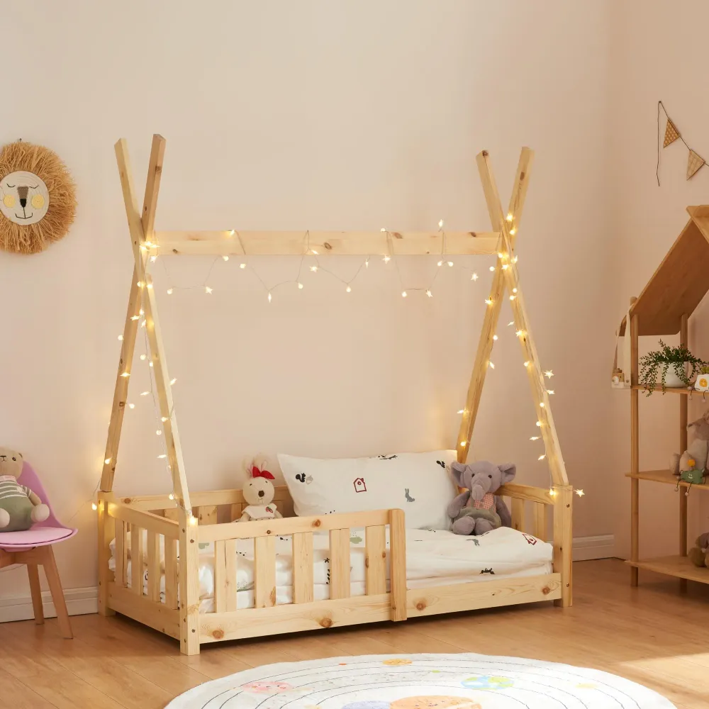 Barneseng 70x140cm Tipi Med Sengehest I Furutre [En.casa] PXSA-0003